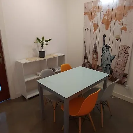 Warm Double Bedroom Lisbon Parking * Caparica